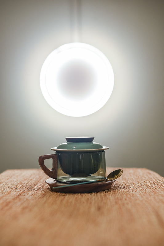 Aki Teaware